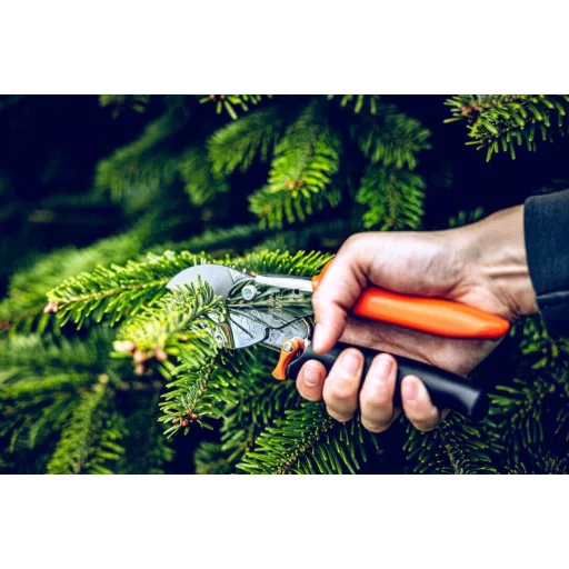 LÖWE 1.109 rávágó metszőolló