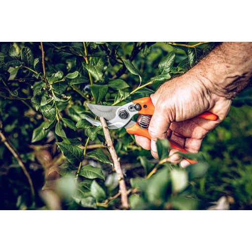 LÖWE 14.107 mellévágó metszőolló