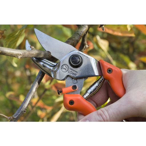 LÖWE 8.104 rávágó metszőolló