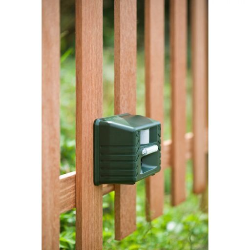 Ultrahangos riasztó 500 m2-re, távirányítóval, patkány,egér ellen - Szuper hatásfok!